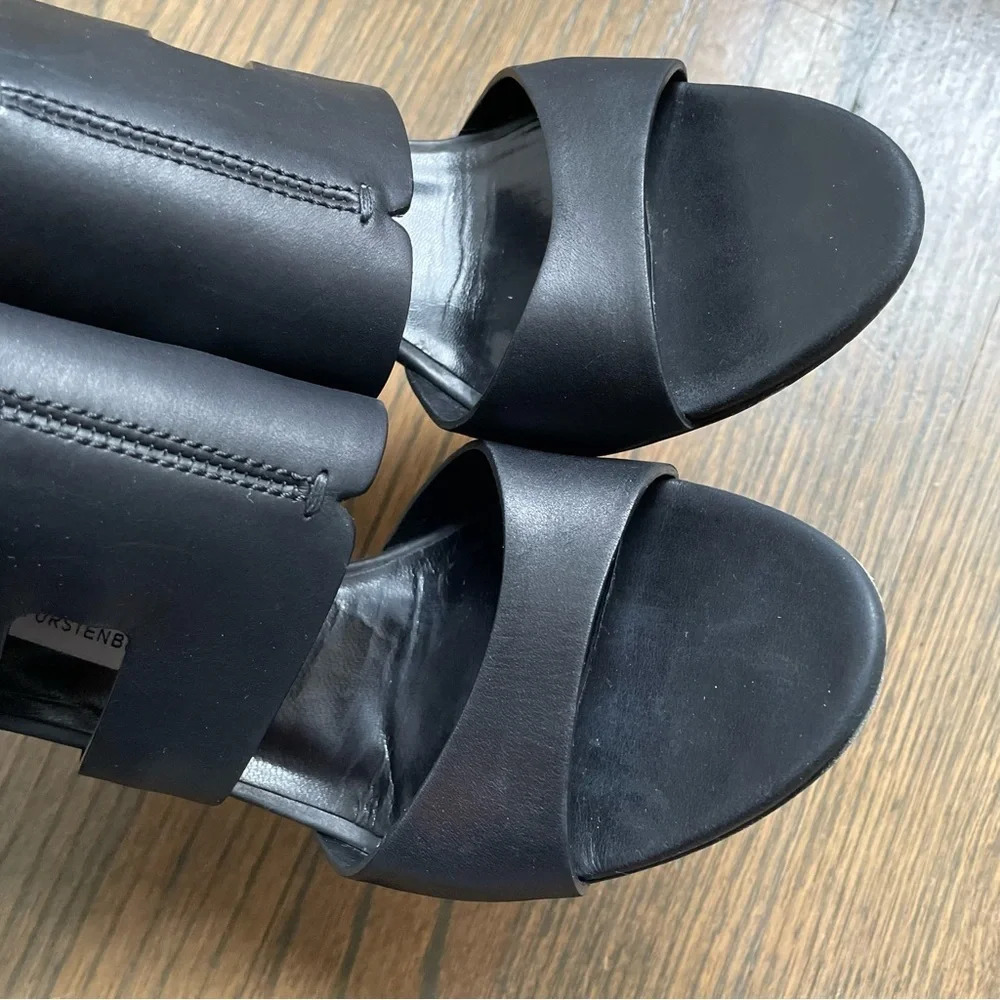 Diane von Furstenberg Cosenza Mule Heel Sandal, Size 8 - Picture 7 of 12